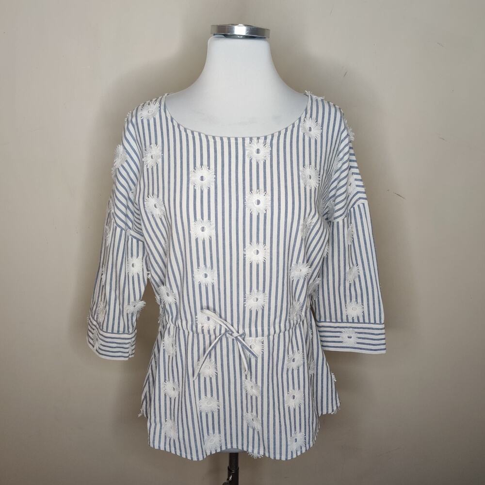 Foxcroft Striped + Textured Floral Top Short Sleeve Drawstring